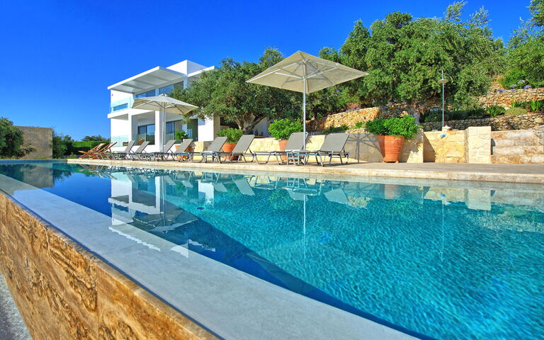 Villa Bluewhite: bassin, Été, Extérieur, Jardin