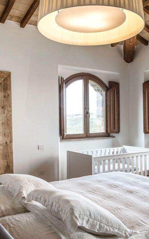 Villa Chiugi: chambre à coucher