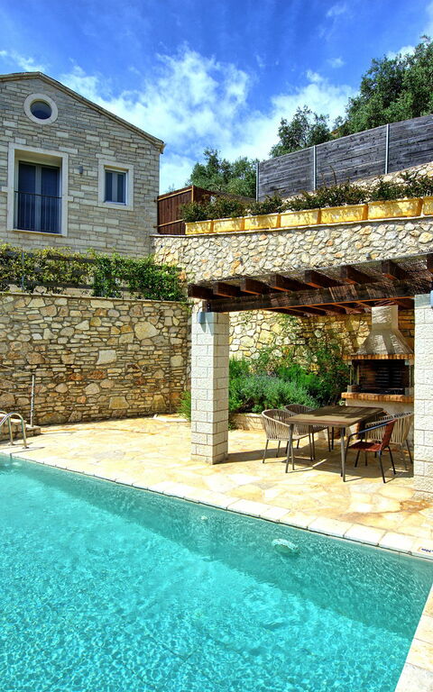 Villa Yaisemi: Balcon / Terrasse / Patio, bassin, Été