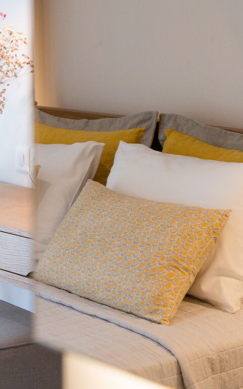 Villa Yaisemi: chambre à coucher, Salle de bain