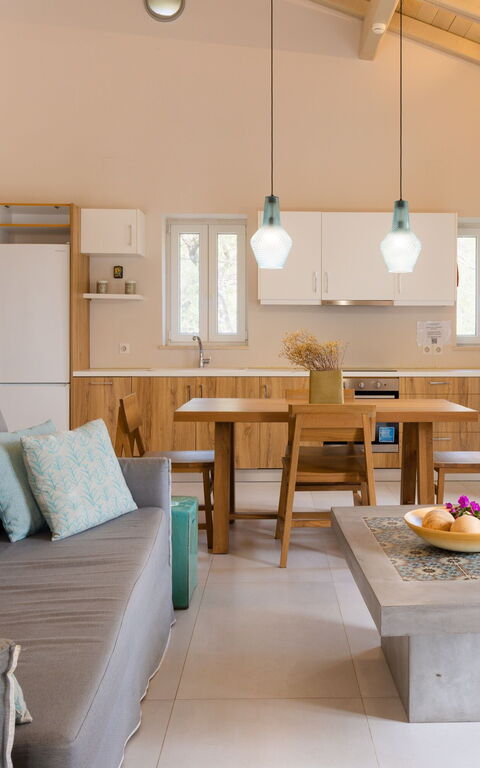 Villa Yaisemi: Cuisine, Salon