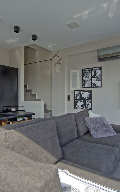 Villa Popi: Salle à manger, Salon