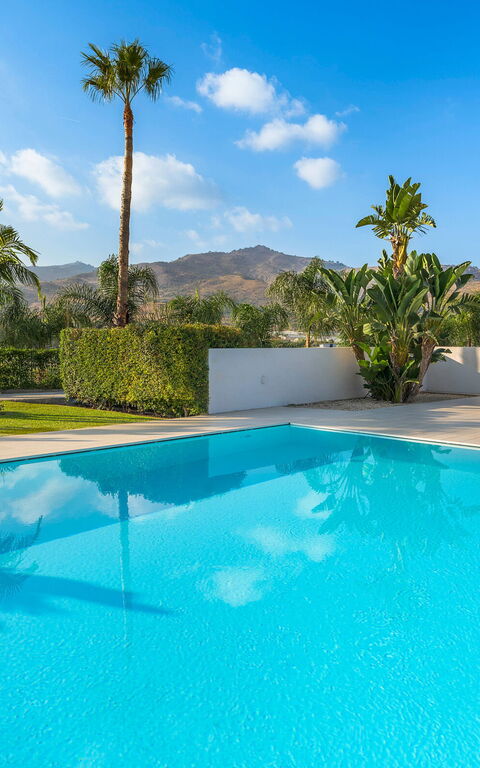 Villa Greta: bassin, Vues