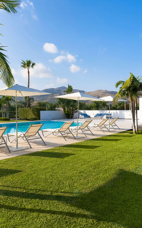 Villa Greta: bassin, Jardin