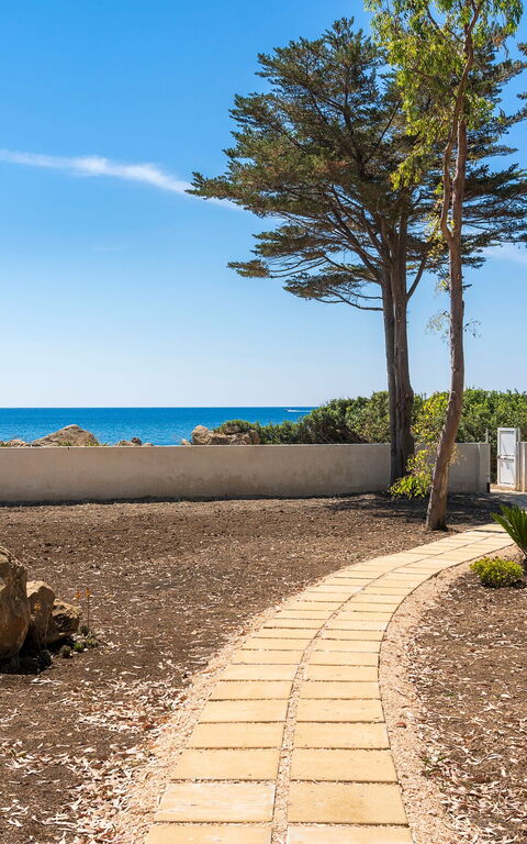 Marinella Punta Milocca: Extérieur, Jardin