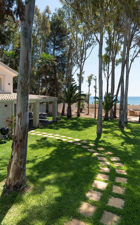 Marinella Punta Milocca: Extérieur, Jardin