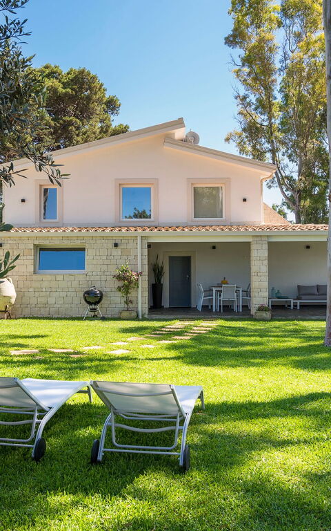 Marinella Punta Milocca: Extérieur, Jardin