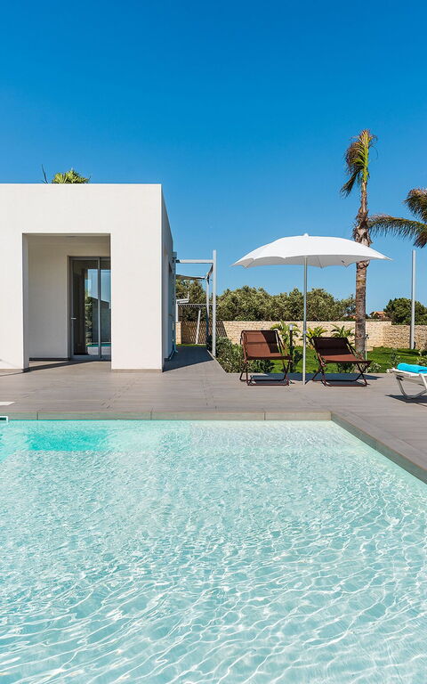 Villa Nica: bassin, Extérieur, Extérieurs