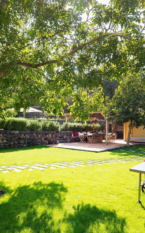 Villa Nerello: Extérieur, Jardin