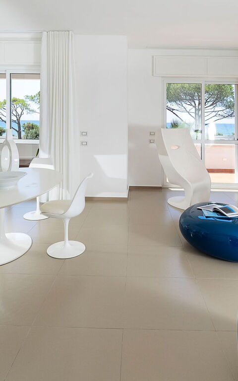 Villa Maya: Cuisine, Salle à manger, Salon