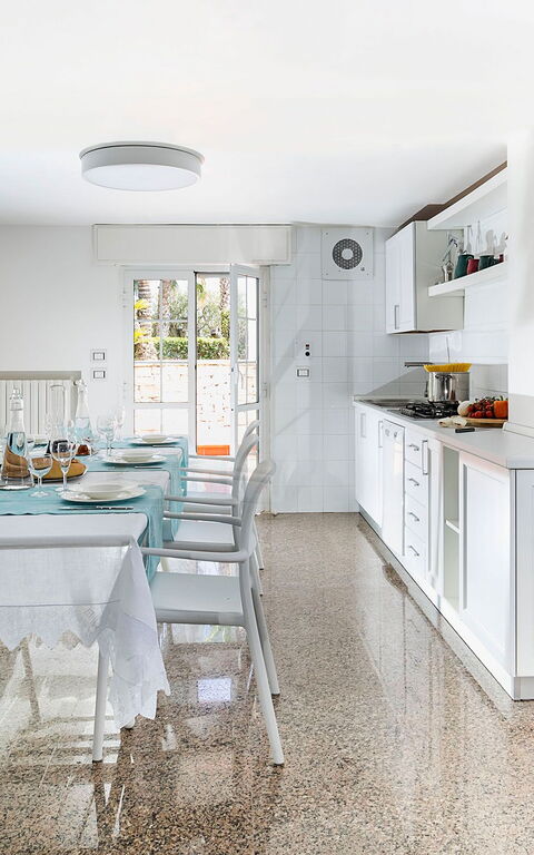 Villa Maya: Cuisine, Salle à manger