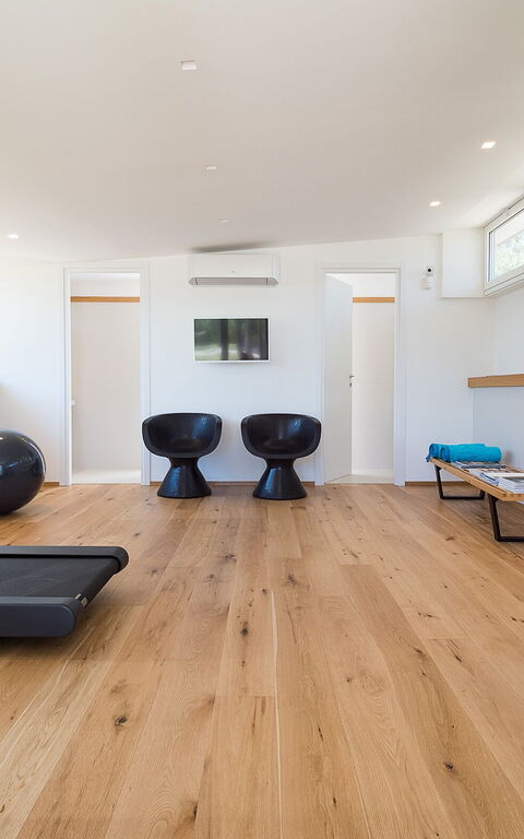 Villa Maya: Installations