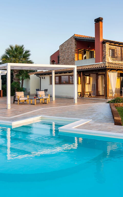 Villa Cielo: bassin, Extérieurs