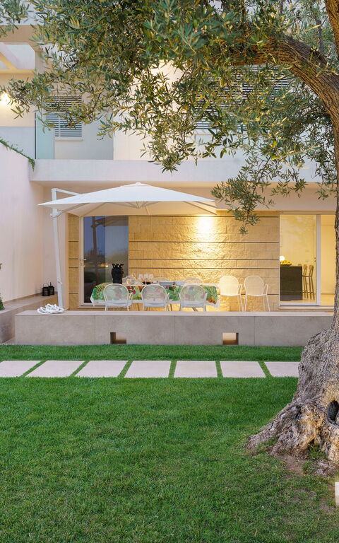 Villa Meravilla: Extérieurs, Jardin