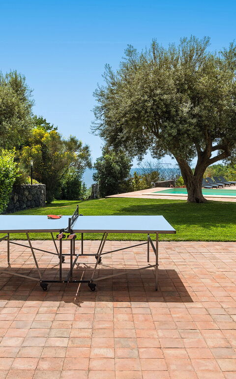 Villa Mila: Balcon / Terrasse / Patio, Extérieur, Extérieurs, Jardin