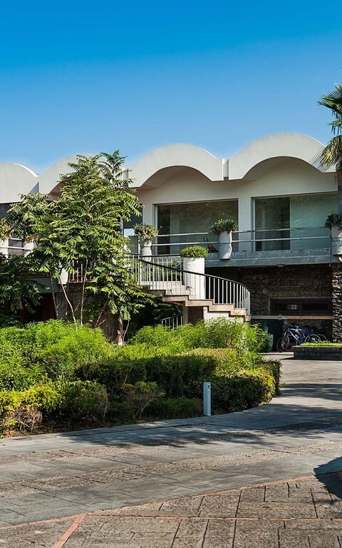 Galatea: Extérieur, Extérieurs