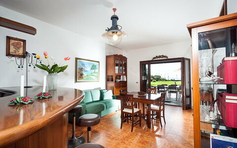 Logement Lampara: Cuisine, Salle à manger, Salon