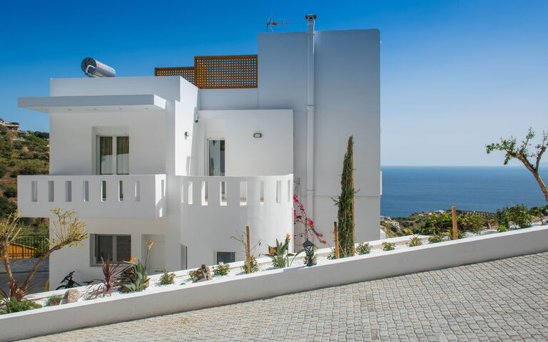 Villa Artemis: Balcon / Terrasse / Patio, Extérieurs