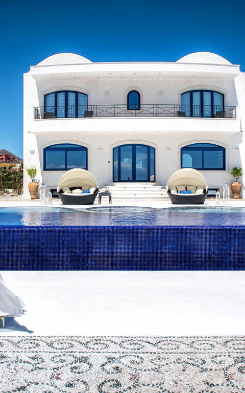 Villa Santor: bassin, Extérieurs