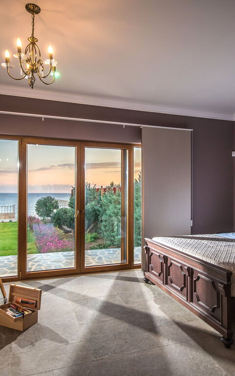 Villa Kalliste: chambre à coucher