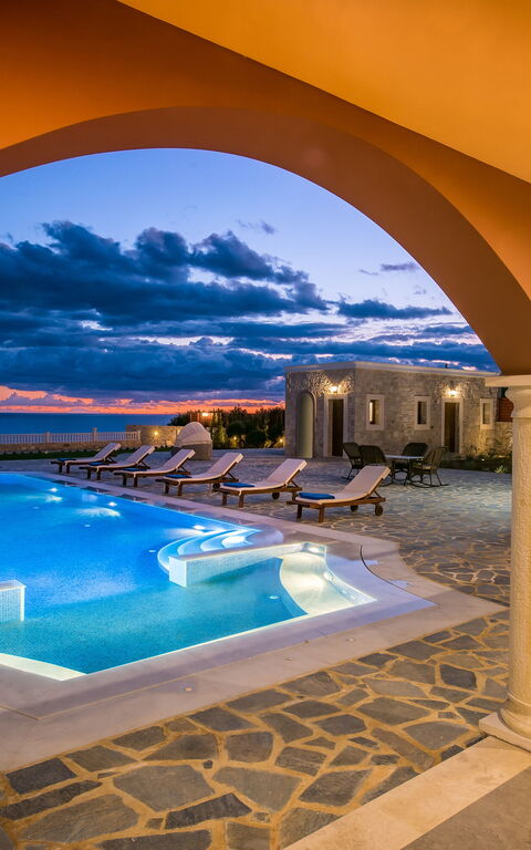 Villa Kalliste: bassin