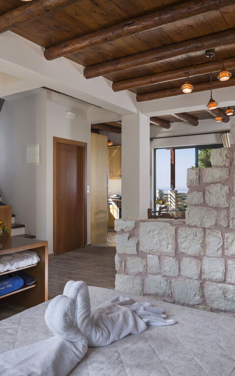 Villa Myrtia: chambre à coucher, Salon