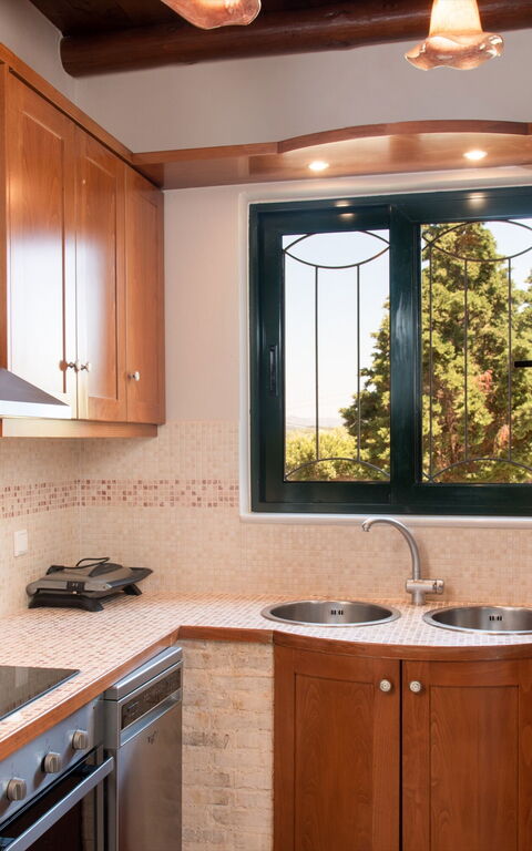 Villa Kissos: Cuisine