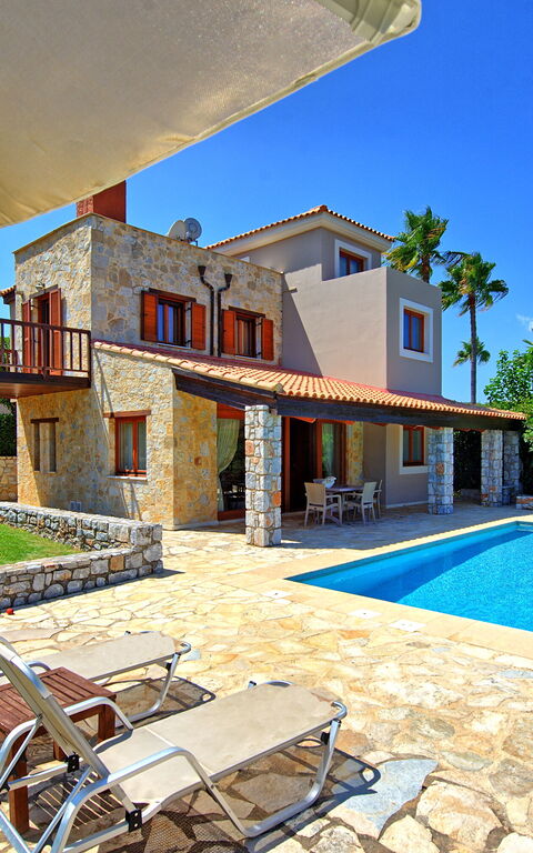 Villa Rodia: bassin, Été, Extérieur, Jardin