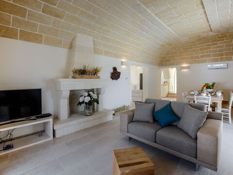 Corte Dei Messapi Sleeps 24