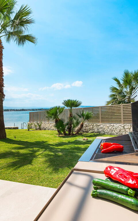 Villa Artemare: Extérieur, Extérieurs, Jardin, Vues