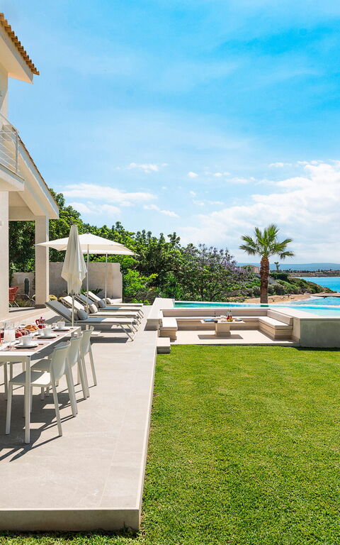 Villa Artemare: Extérieur, Extérieurs, Jardin, Vues