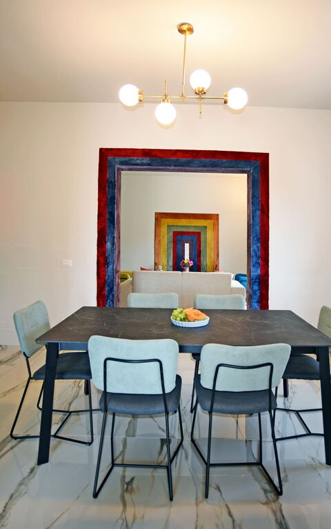 Villa Pica: Cuisine, Salle à manger