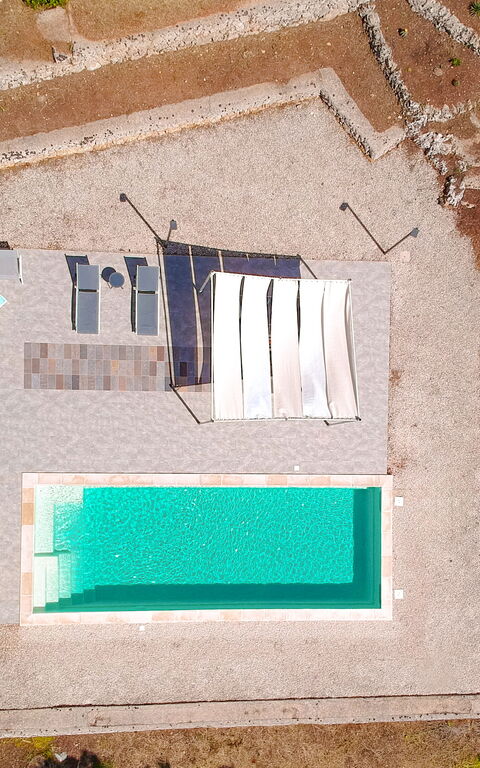 Villa Pica: bassin, Extérieur, Extérieurs