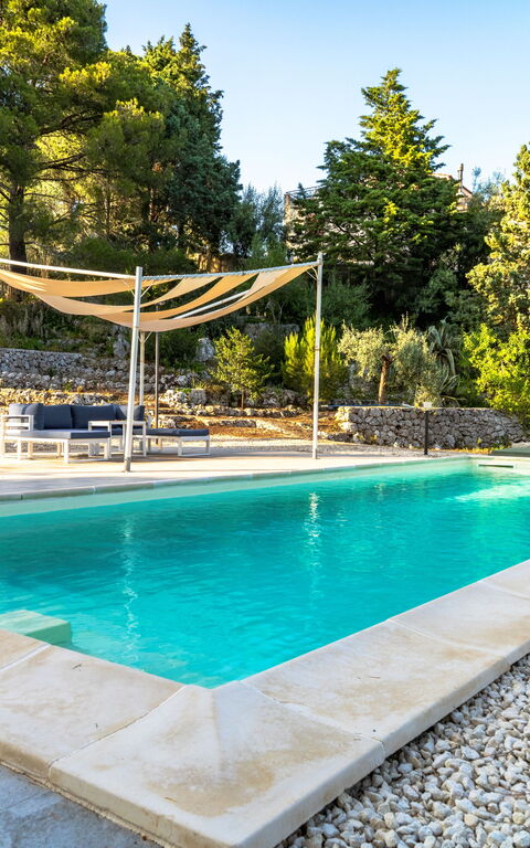 Villa Pica: bassin, Extérieur, Extérieurs