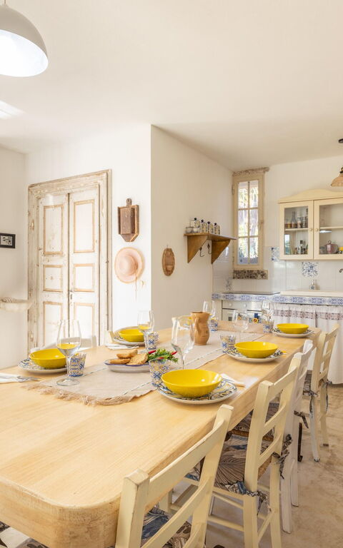 Villa Turris: Cuisine, Salle à manger