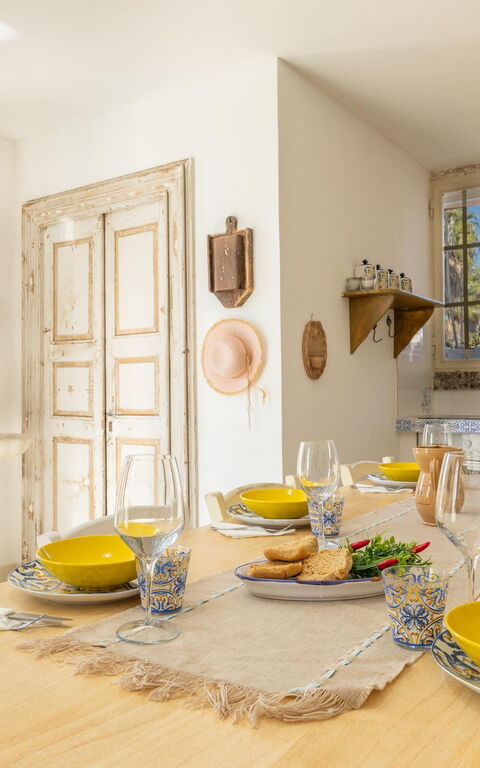 Villa Turris: Cuisine, Salle à manger