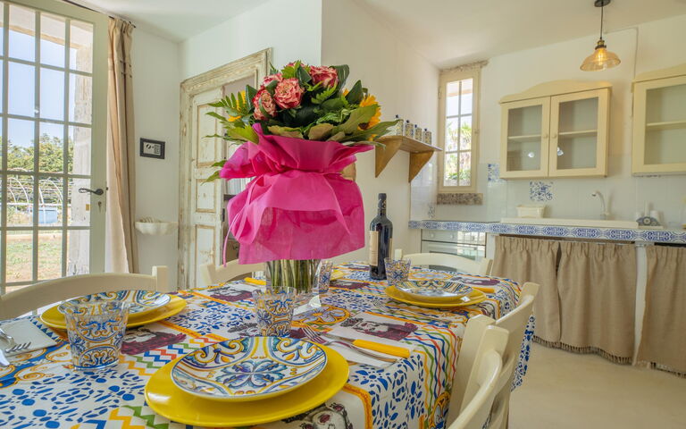 Villa Turris: Cuisine, Salle à manger