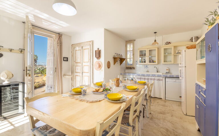 Villa Turris: Cuisine, Salle à manger