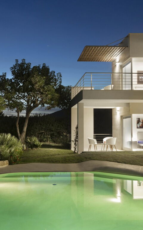 Villa Vera: Balcon / Terrasse / Patio, bassin, Extérieurs, Jardin, Vues