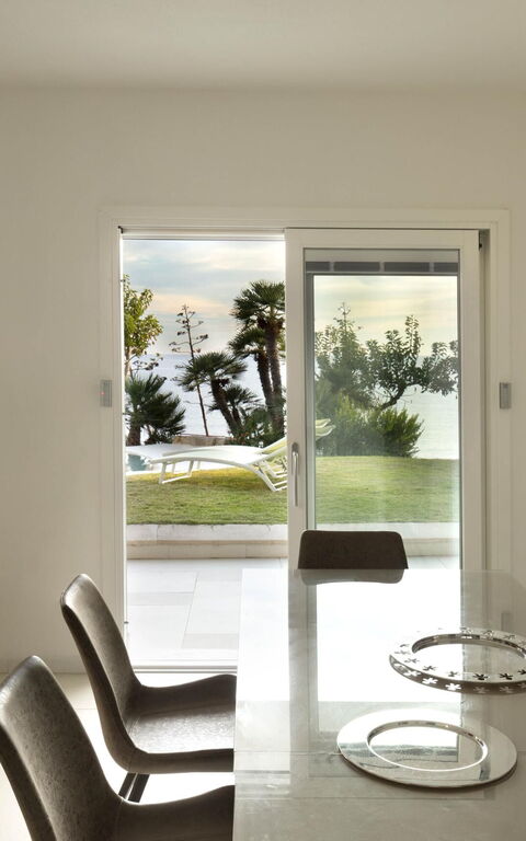 Villa Vera: Entrée principale, Salle à manger