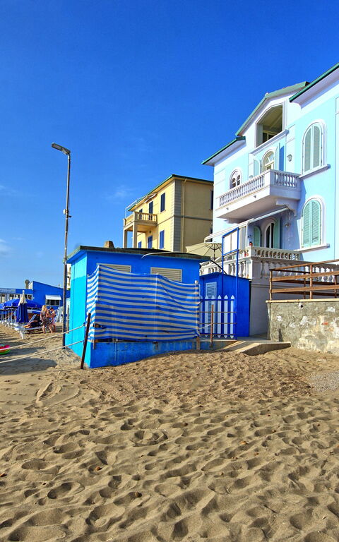 Casa Riva: Extérieur