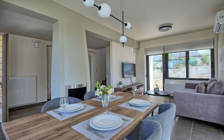 Aelia: Salle à manger, Salon