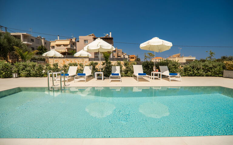 Iris: bassin, Extérieur