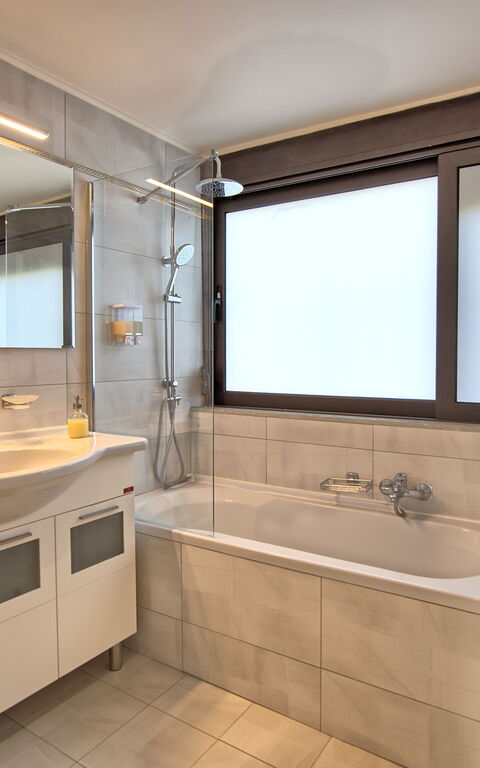 Dioni: Salle de bain