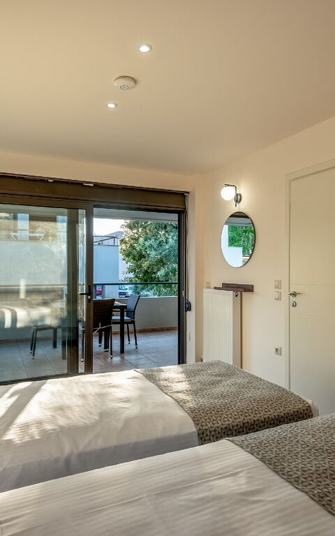 Dioni: Balcon / Terrasse / Patio, chambre à coucher, Vues