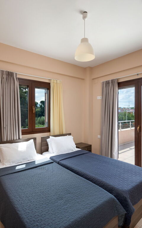 Villa Stratianna: chambre à coucher