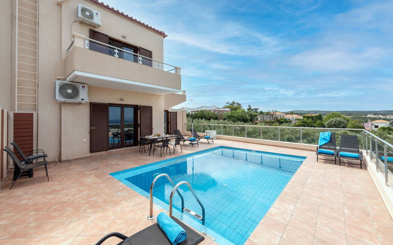 Villa Stratianna: bassin, Extérieur, Extérieurs