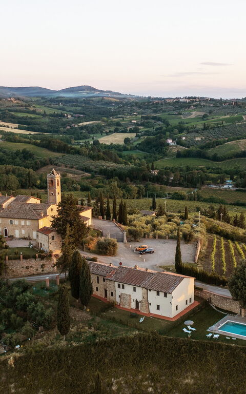 Montauto: Extérieur, Extérieurs, Vues