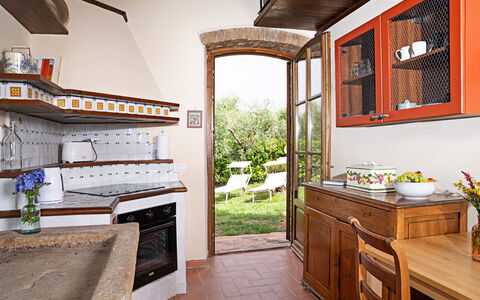 Logement Capanna: Cuisine, Salle à manger