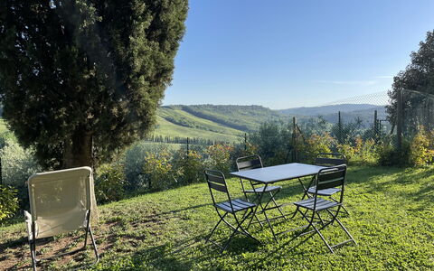 Logement Carro: Extérieur, Jardin, Vues
